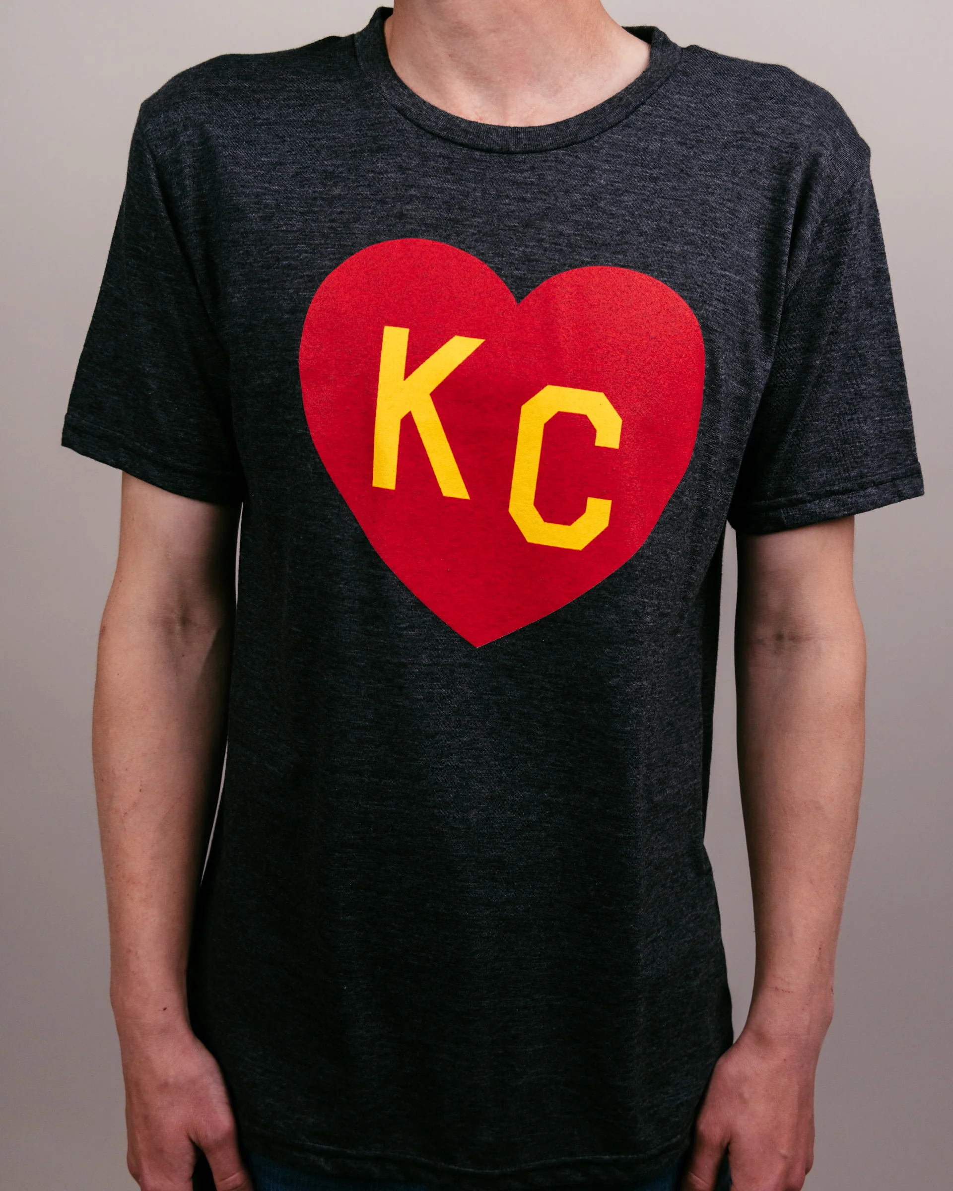 Black & Red KC Heart Vintage T-Shirt - Image 2
