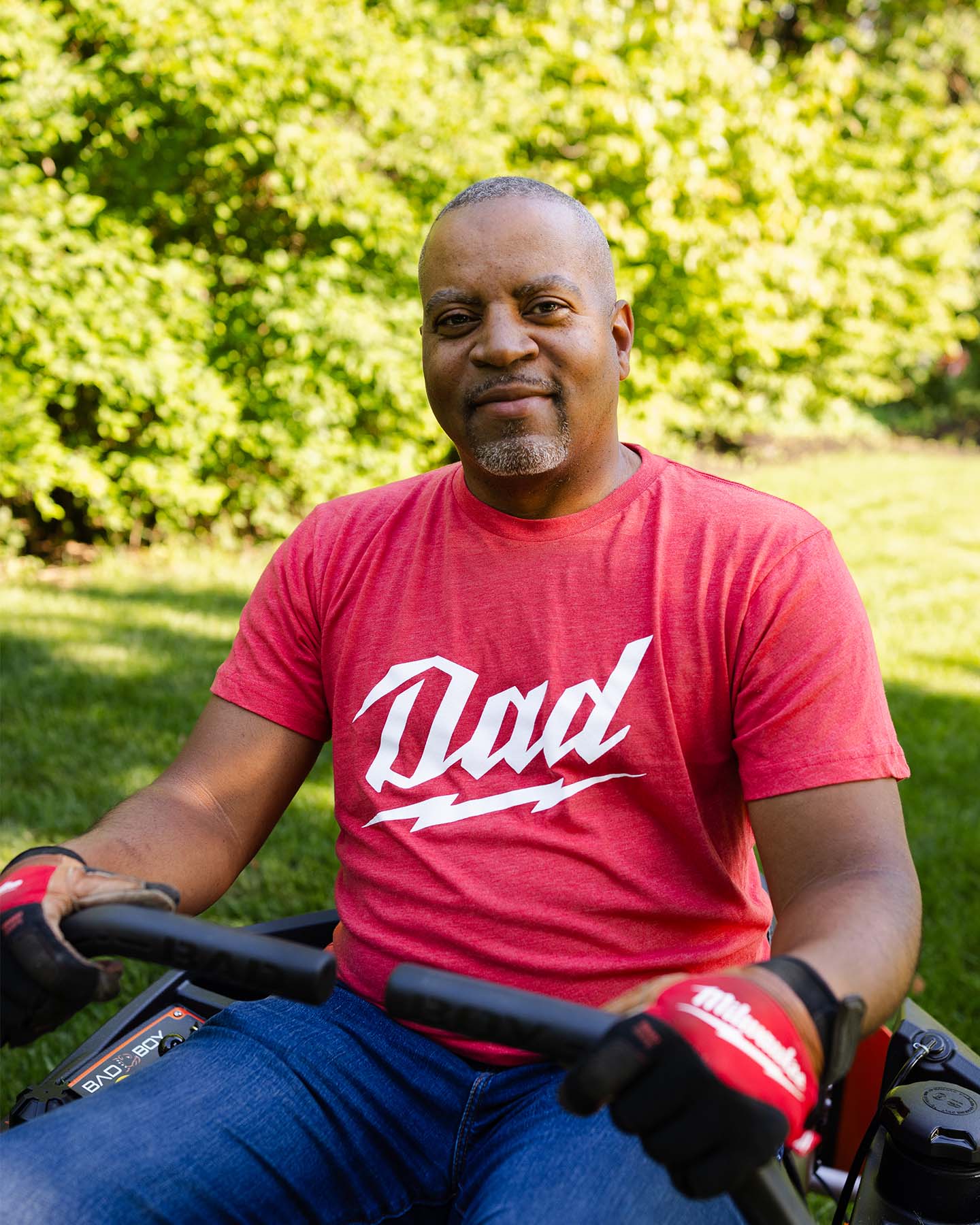 Dad Lightening Script Heather Red T-Shirt - Image 2