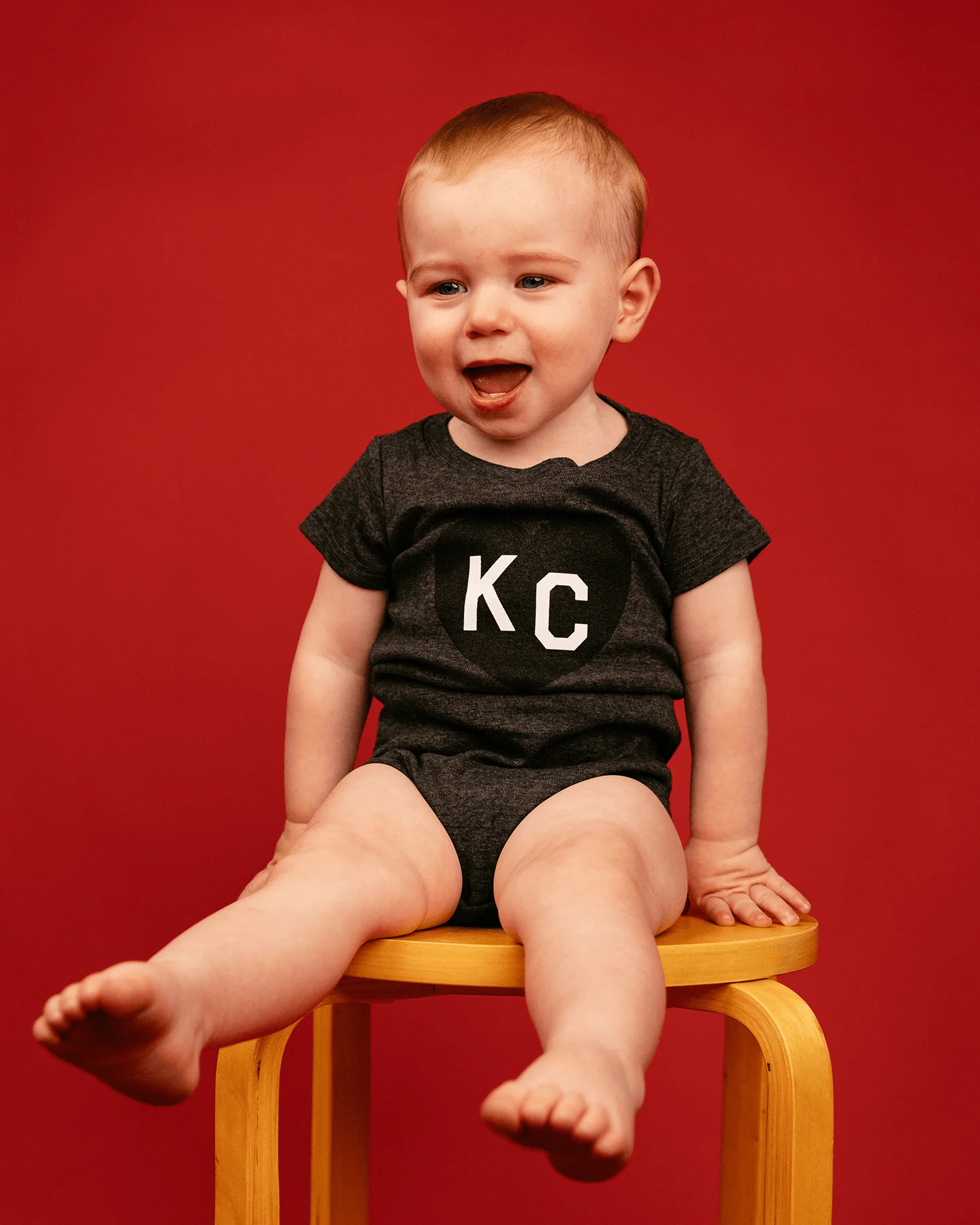 Vintage Black Classic KC Heart Onesie - Image 2