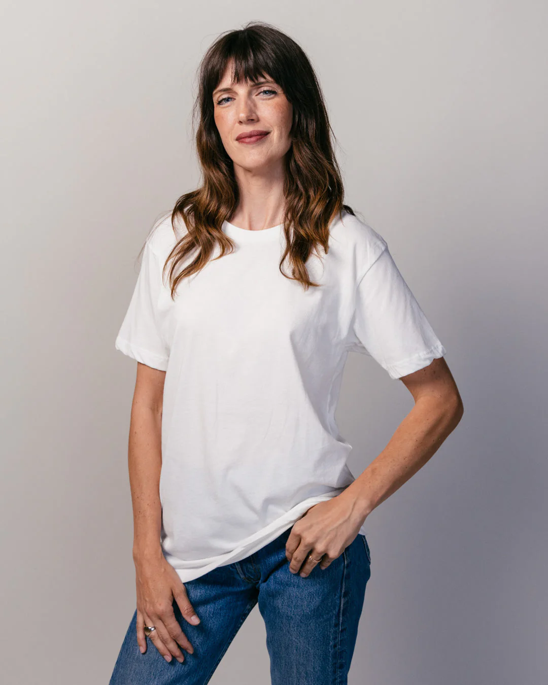 Vintage White Unisex Essential T-Shirt - Image 3